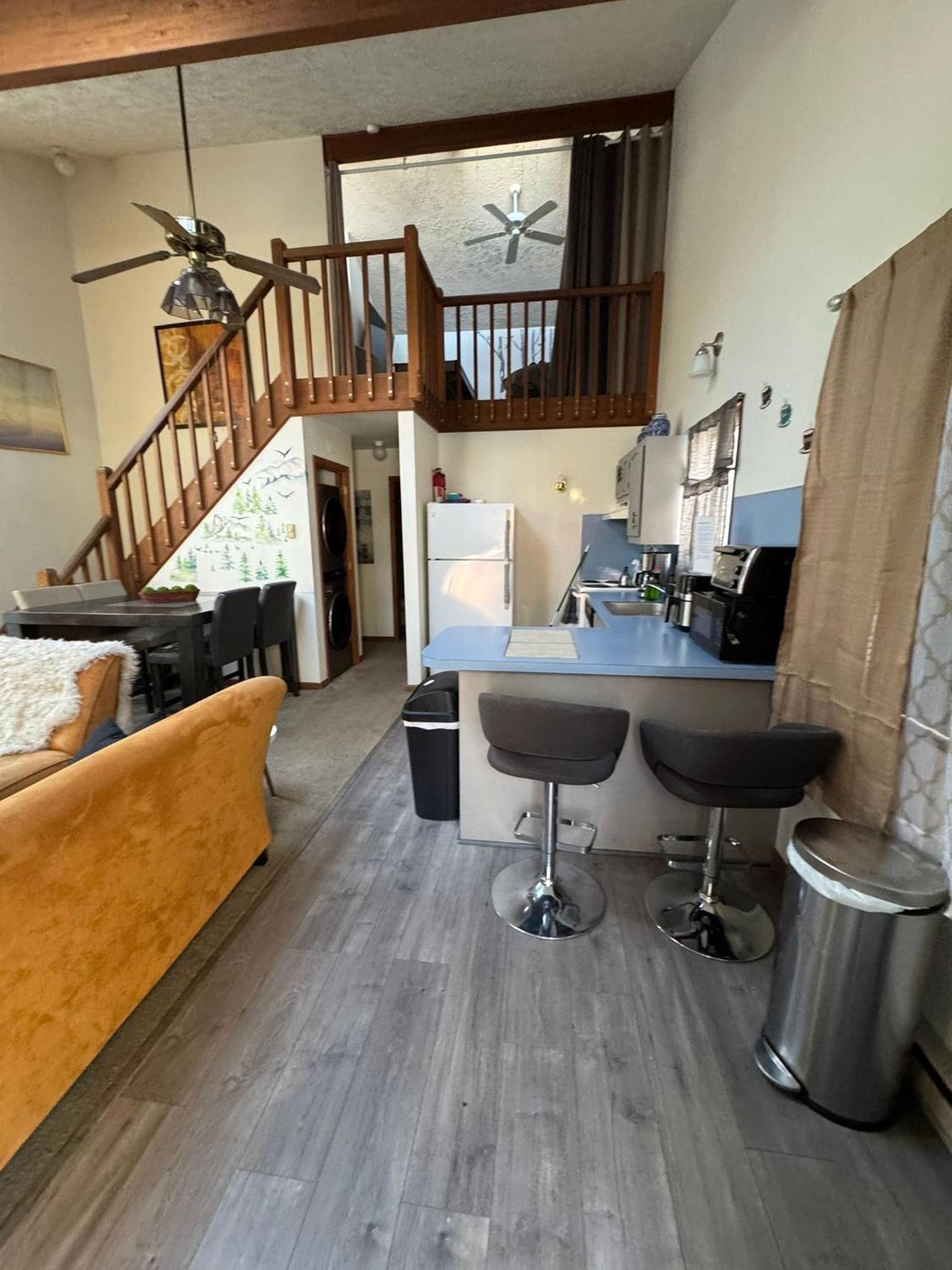 Ambiance - King Bed Cabin, Jetted-Tub & Fireplace Tobyhanna Dış mekan fotoğraf